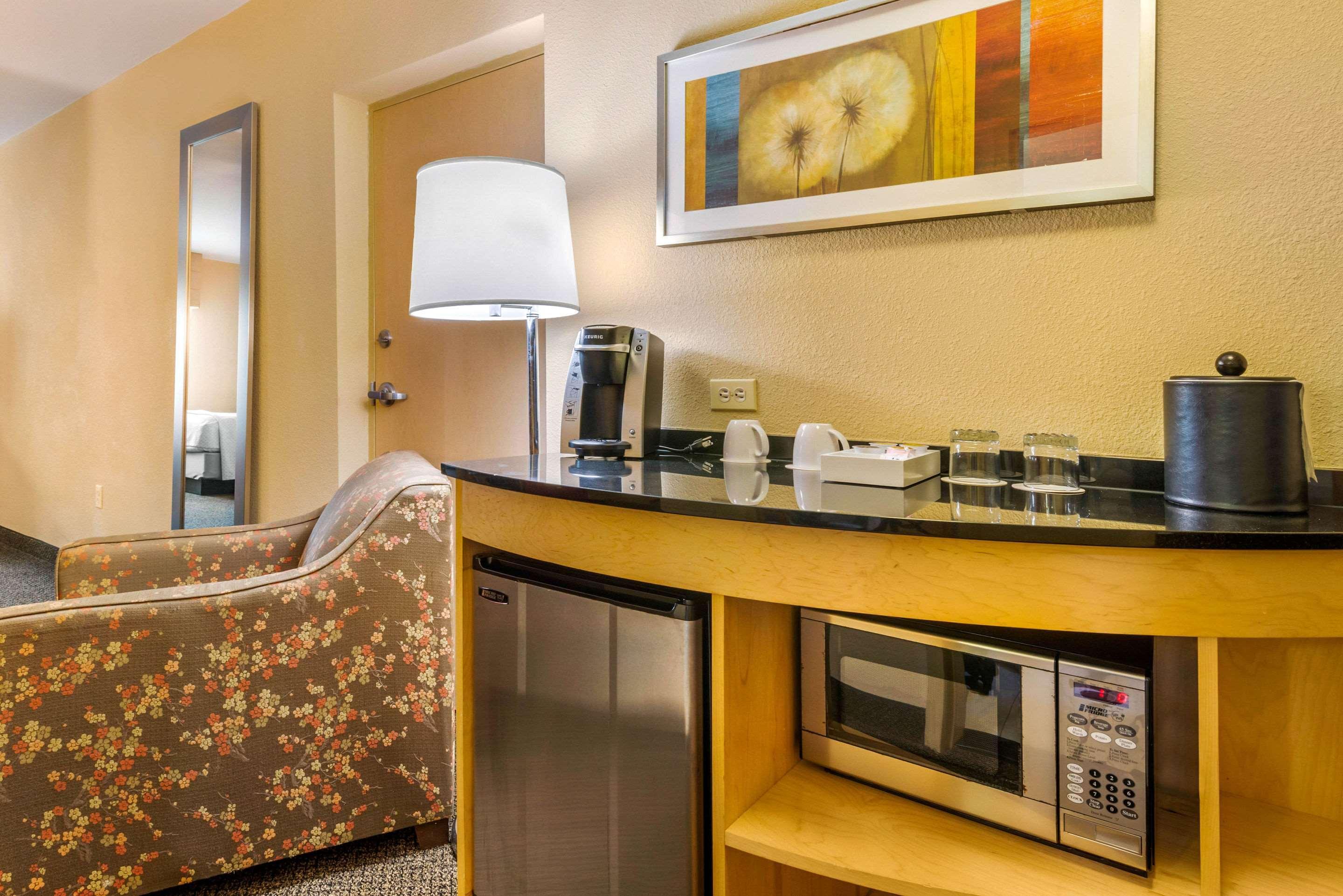 Cambria Hotel Ft Lauderdale, Airport South & Cruise Port Dania Beach Exterior photo
